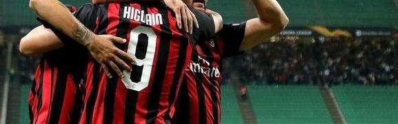  尤文图斯后卫乌龙送礼，一比一战平卡利亚里错失登顶良机  